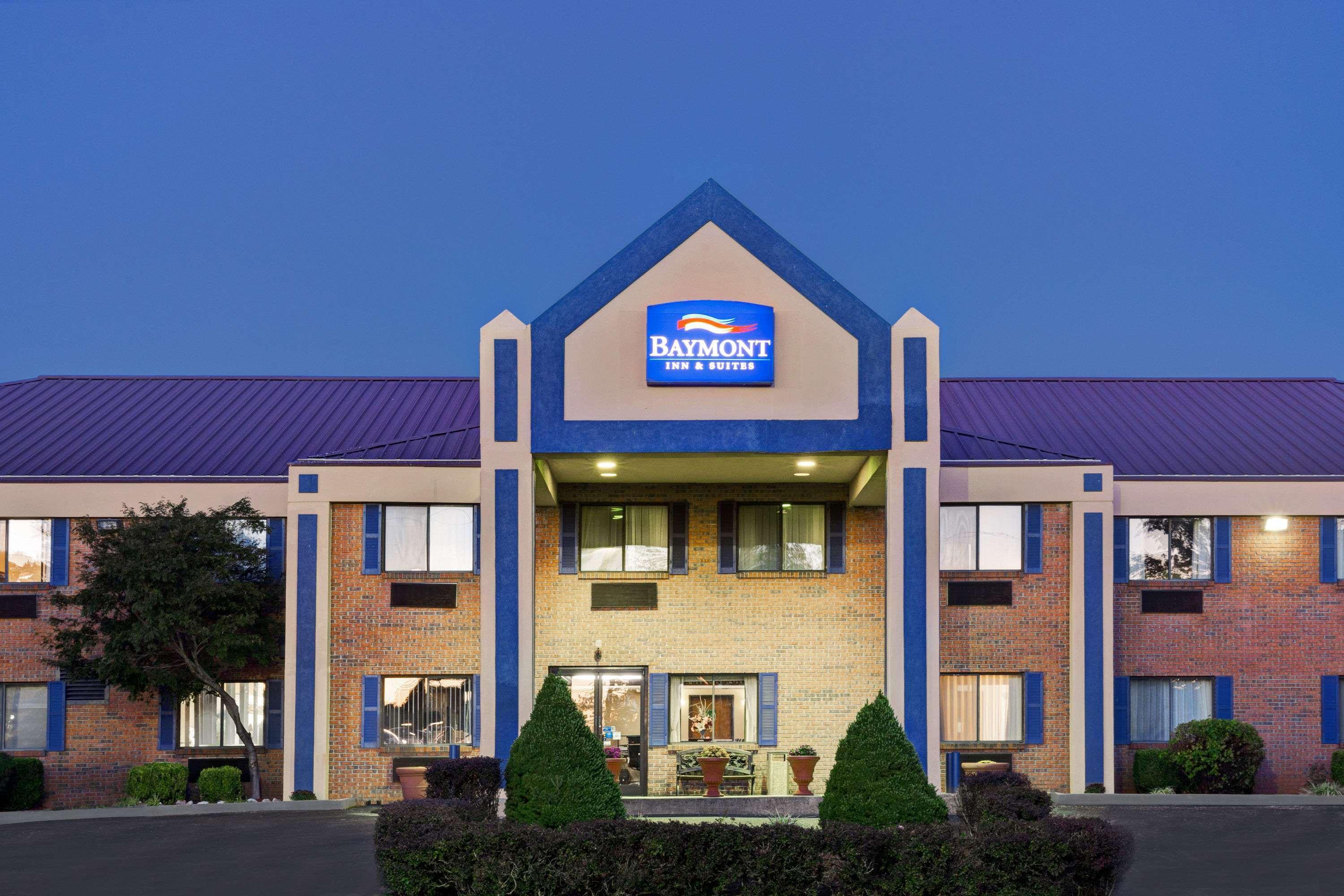 Hotel Clarion Pointe Harrodsburg Exterior foto