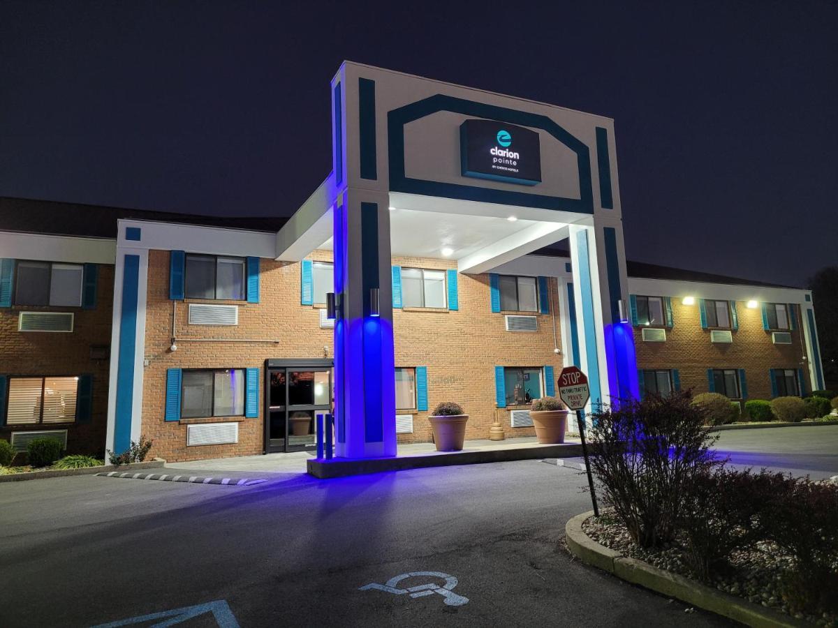 Hotel Clarion Pointe Harrodsburg Exterior foto
