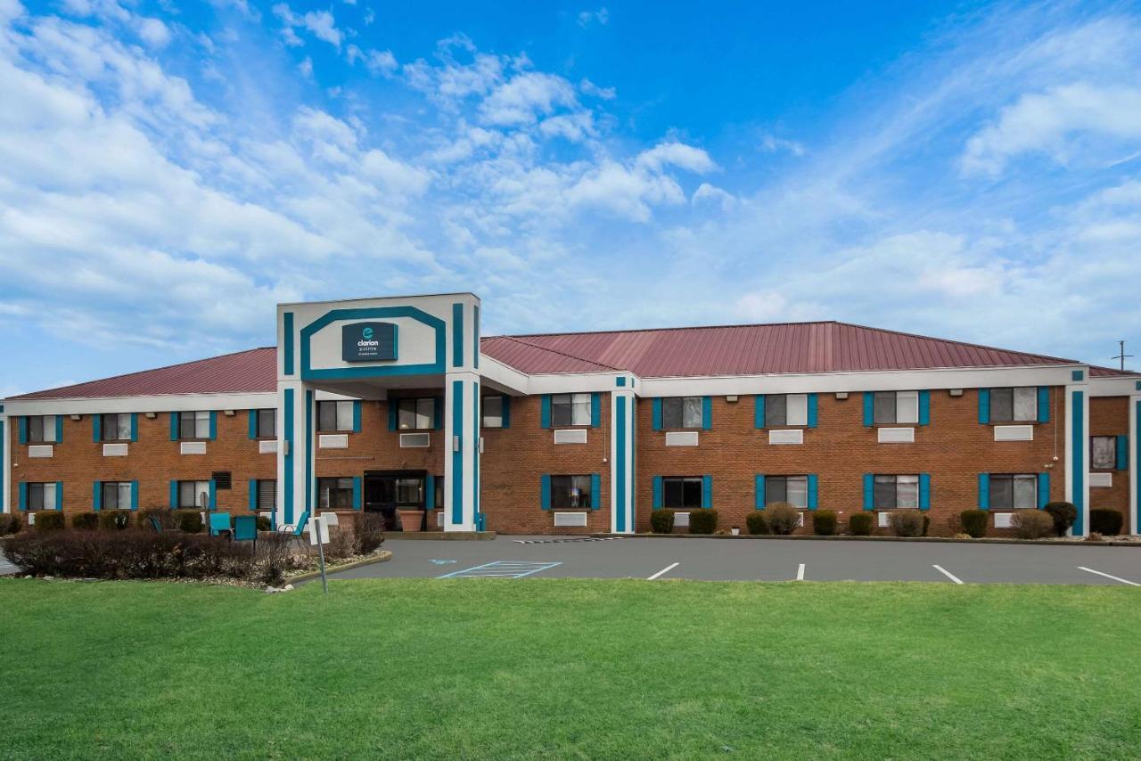 Hotel Clarion Pointe Harrodsburg Exterior foto