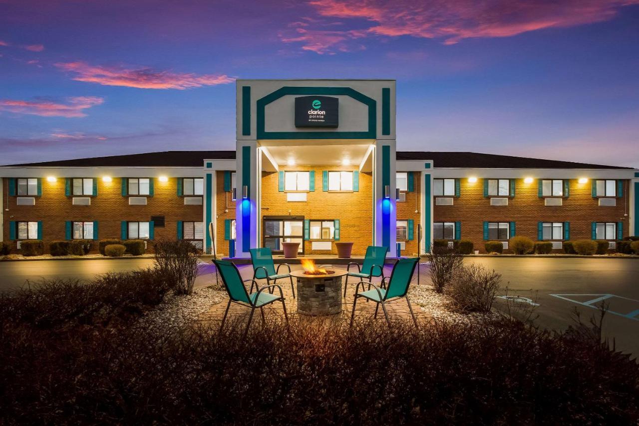 Hotel Clarion Pointe Harrodsburg Exterior foto