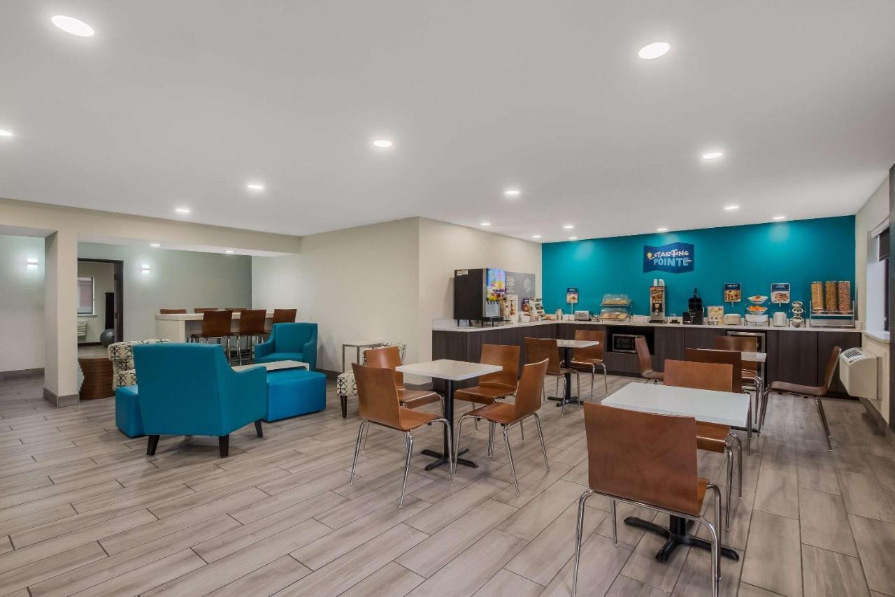 Hotel Clarion Pointe Harrodsburg Exterior foto