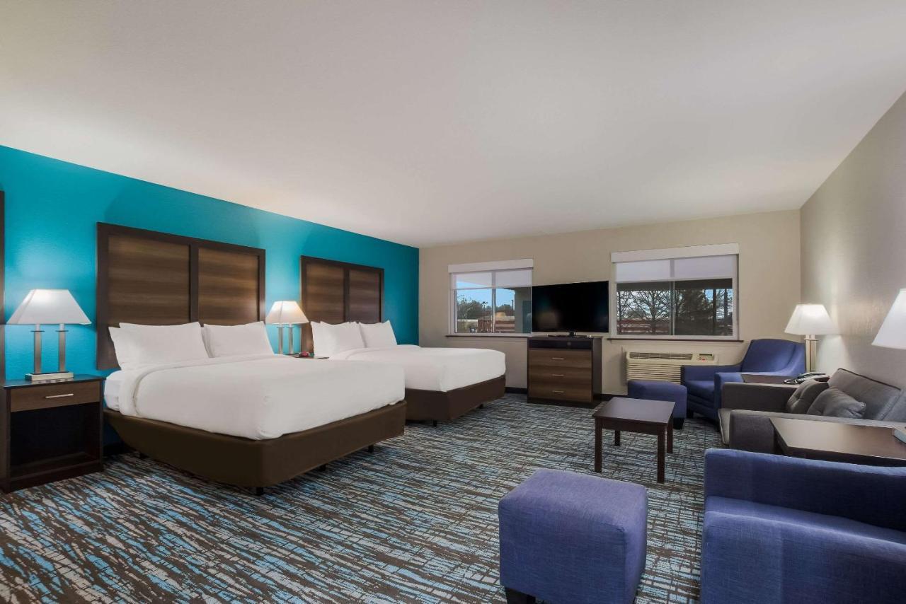 Hotel Clarion Pointe Harrodsburg Exterior foto