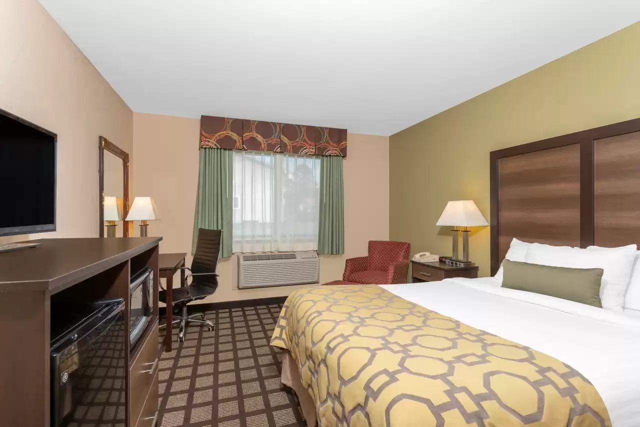 Hotel Clarion Pointe Harrodsburg Exterior foto